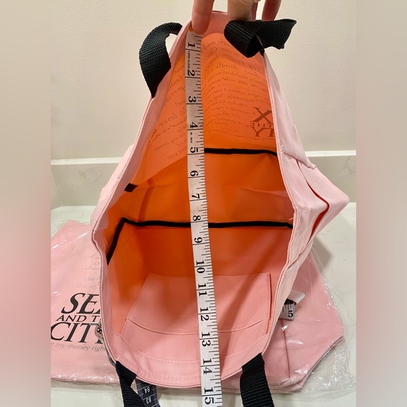 Super Fun !! Sex in The City Tote Bag ! NWT!! - Picture 8 of 9